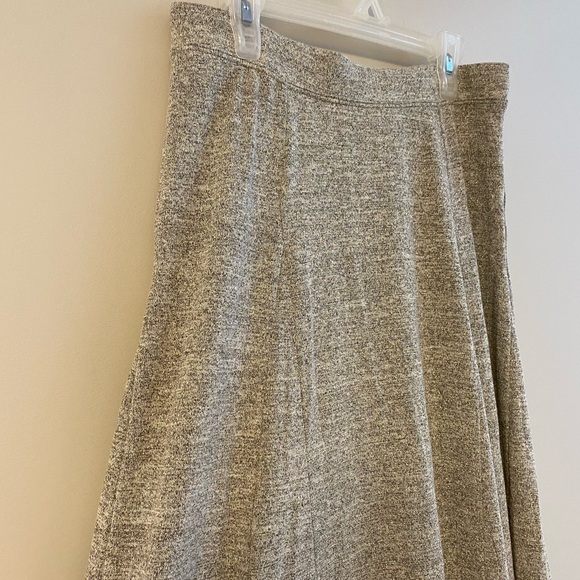 Gap | Softspun Metallic Midi Circle Skirt | Size Small - Picture 5 of 7